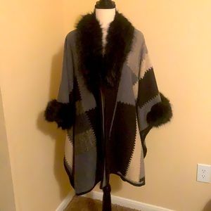 Black and grey cloak with fur